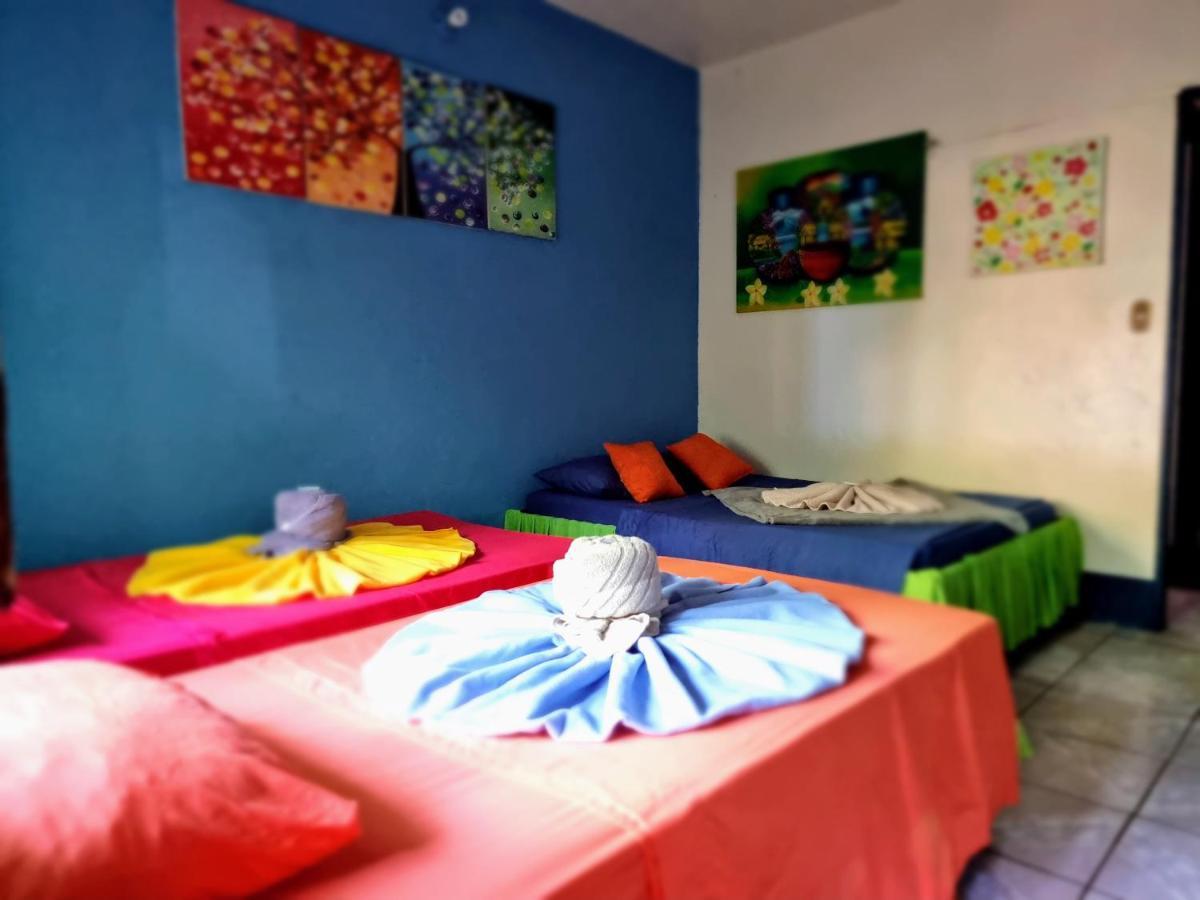 Cabinas Tortuguero Natural Екстер'єр фото