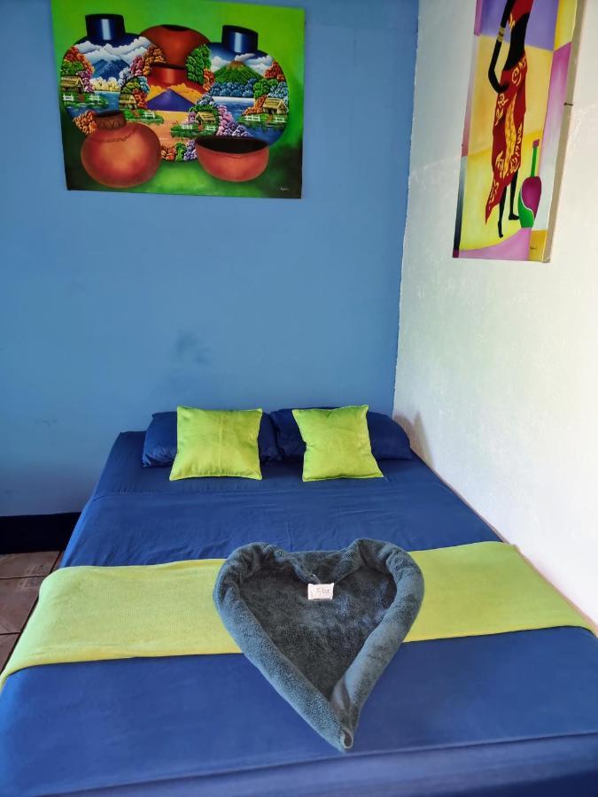 Cabinas Tortuguero Natural Екстер'єр фото