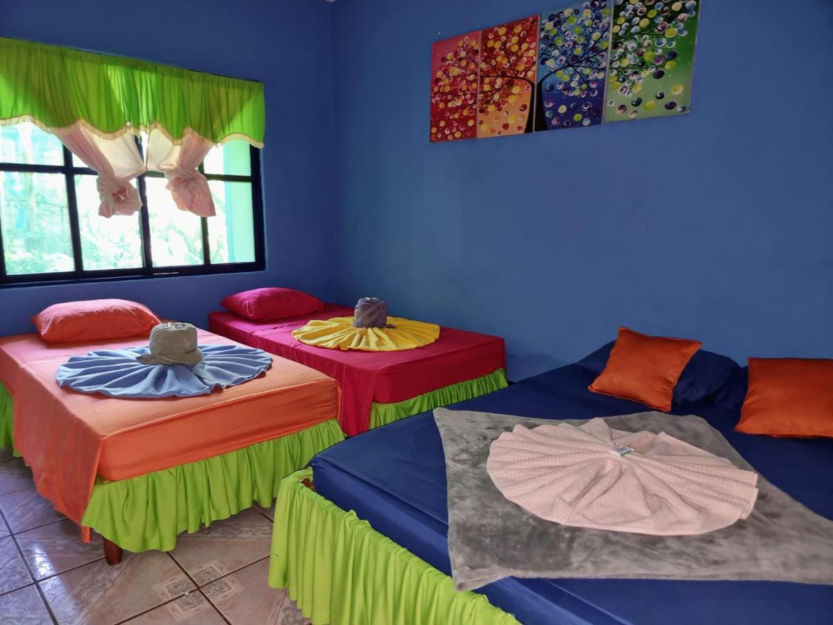 Cabinas Tortuguero Natural Екстер'єр фото