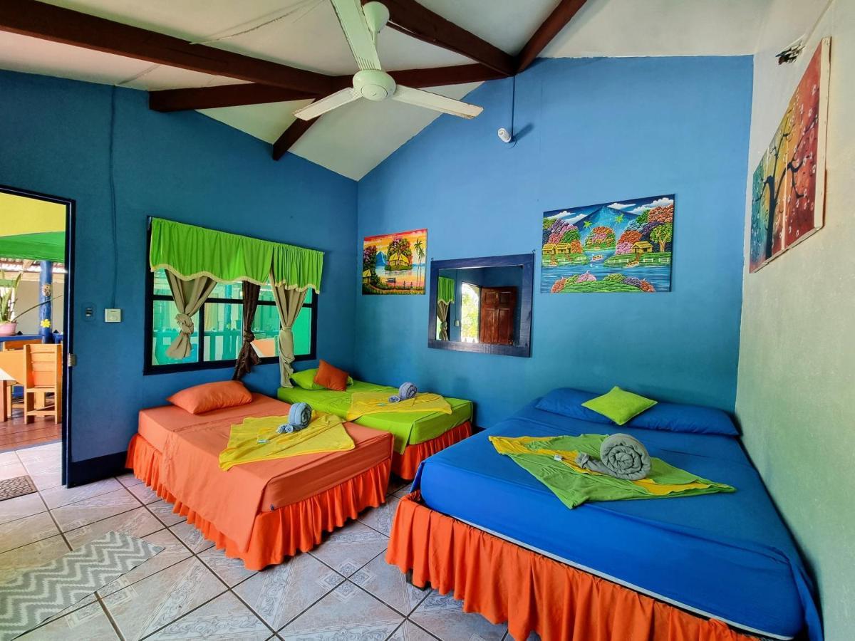 Cabinas Tortuguero Natural Екстер'єр фото
