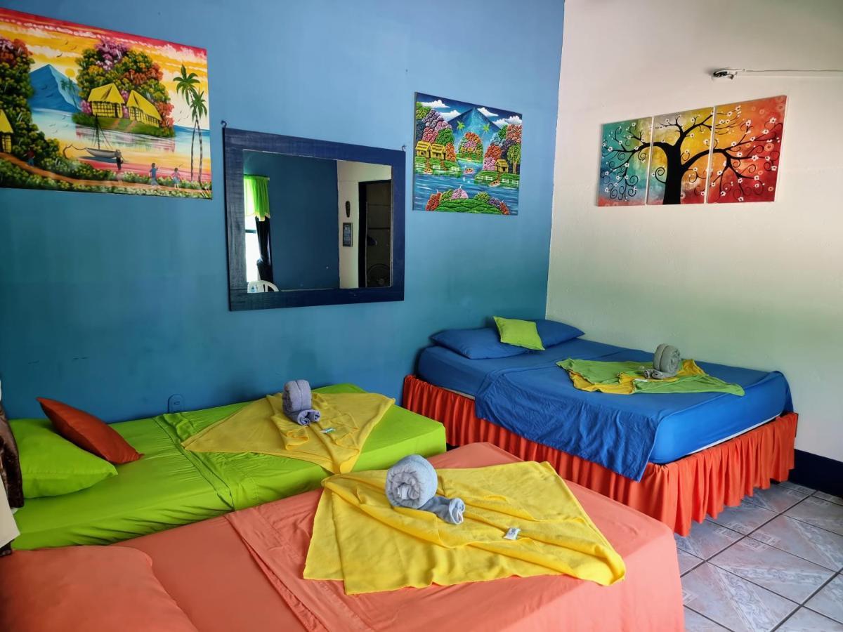Cabinas Tortuguero Natural Екстер'єр фото