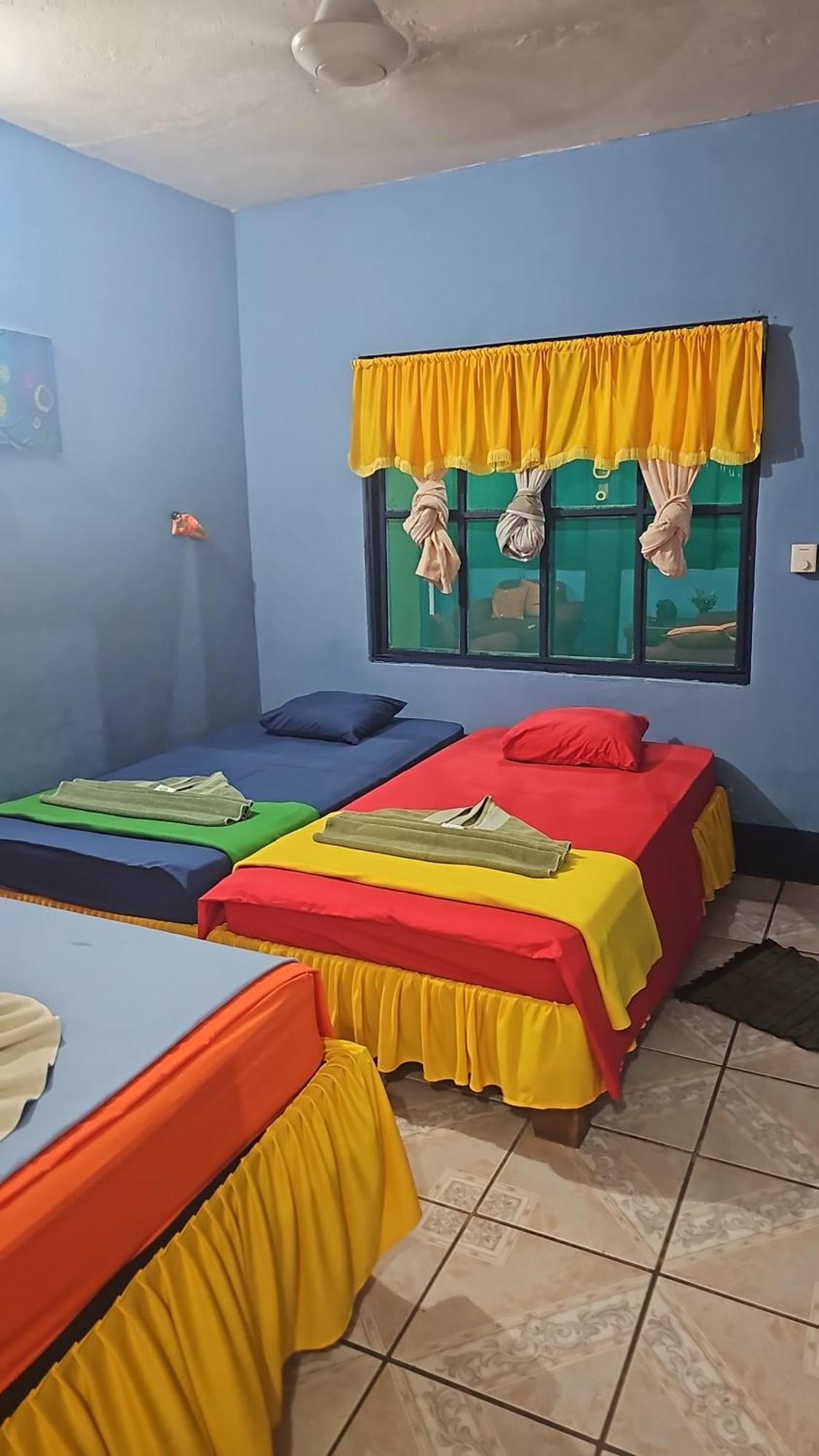 Cabinas Tortuguero Natural Екстер'єр фото