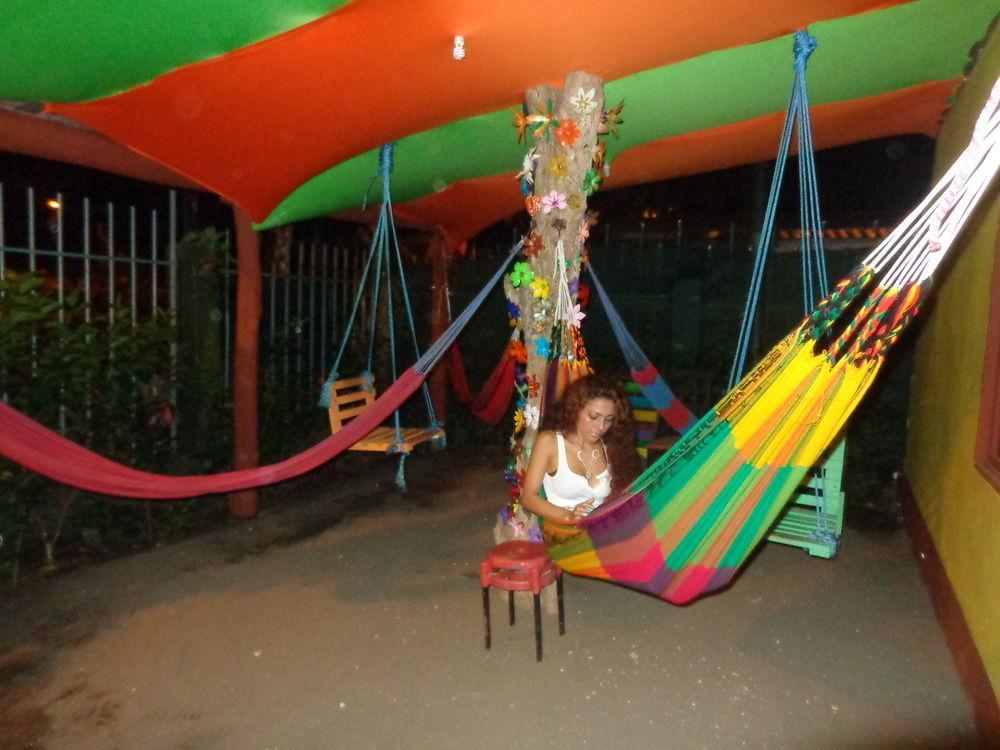 Cabinas Tortuguero Natural Екстер'єр фото