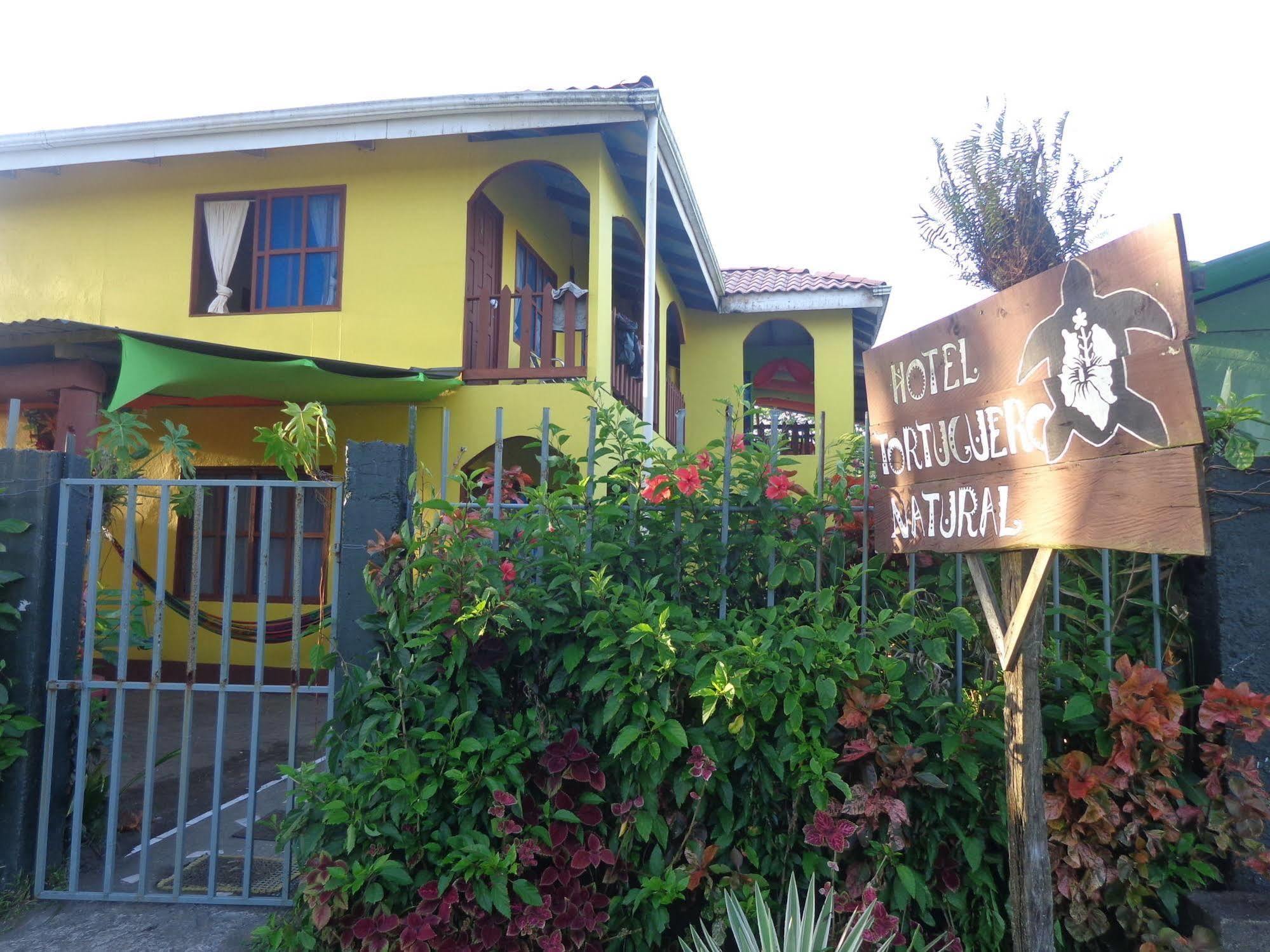 Cabinas Tortuguero Natural Екстер'єр фото