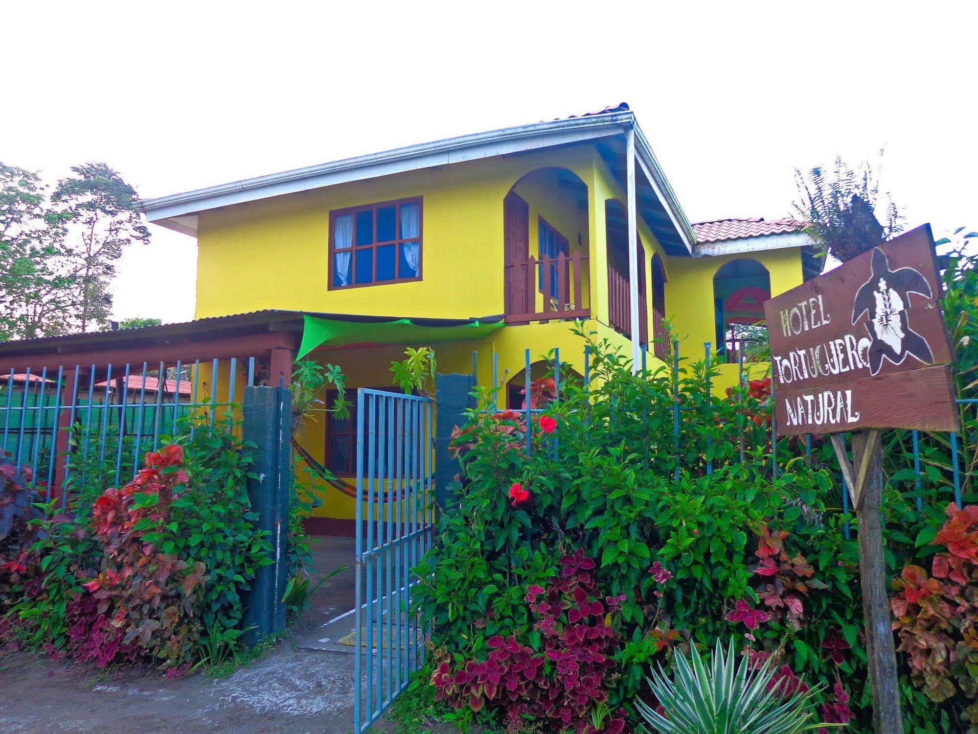 Cabinas Tortuguero Natural Екстер'єр фото